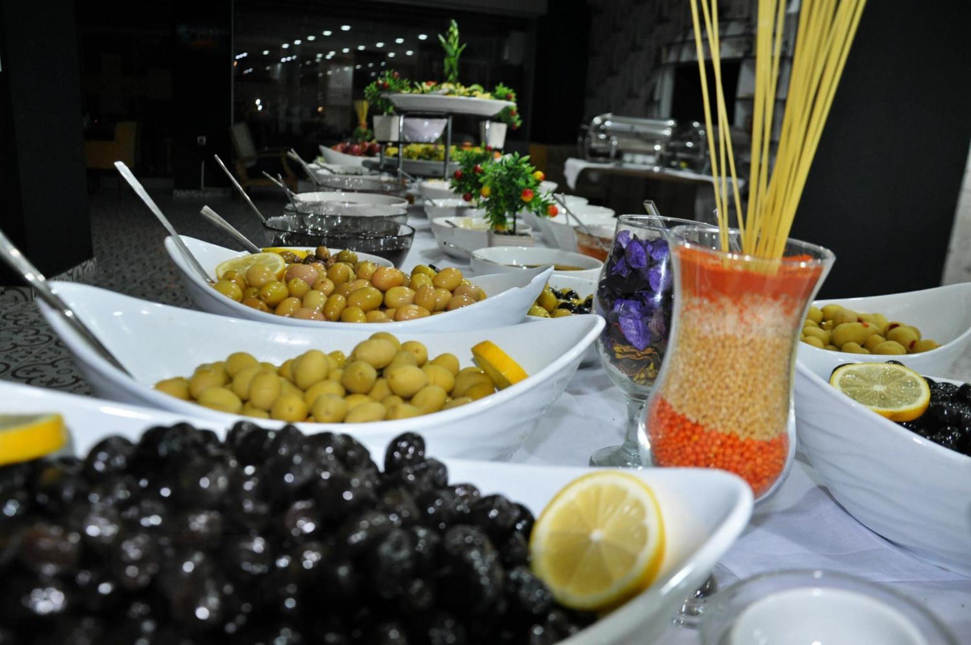 Grand Alin Otel Turhal Extérieur photo